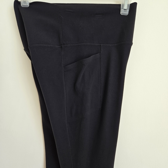 Athleta Salutation Stash Tight Black Small - Picture 6 of 9